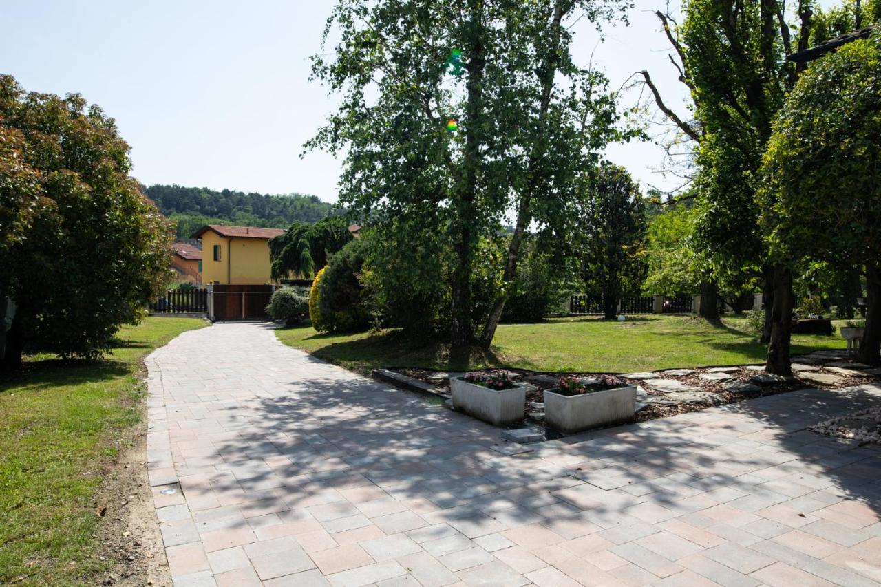 Villa De Alberti Vergiate Εξωτερικό φωτογραφία